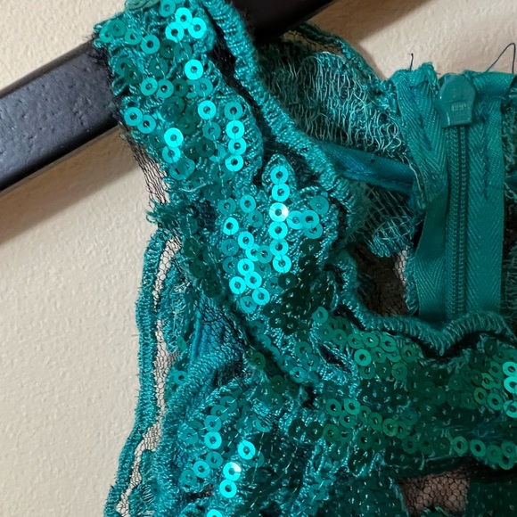 Sequin Green Cocktail Dress - Picture 5 of 16